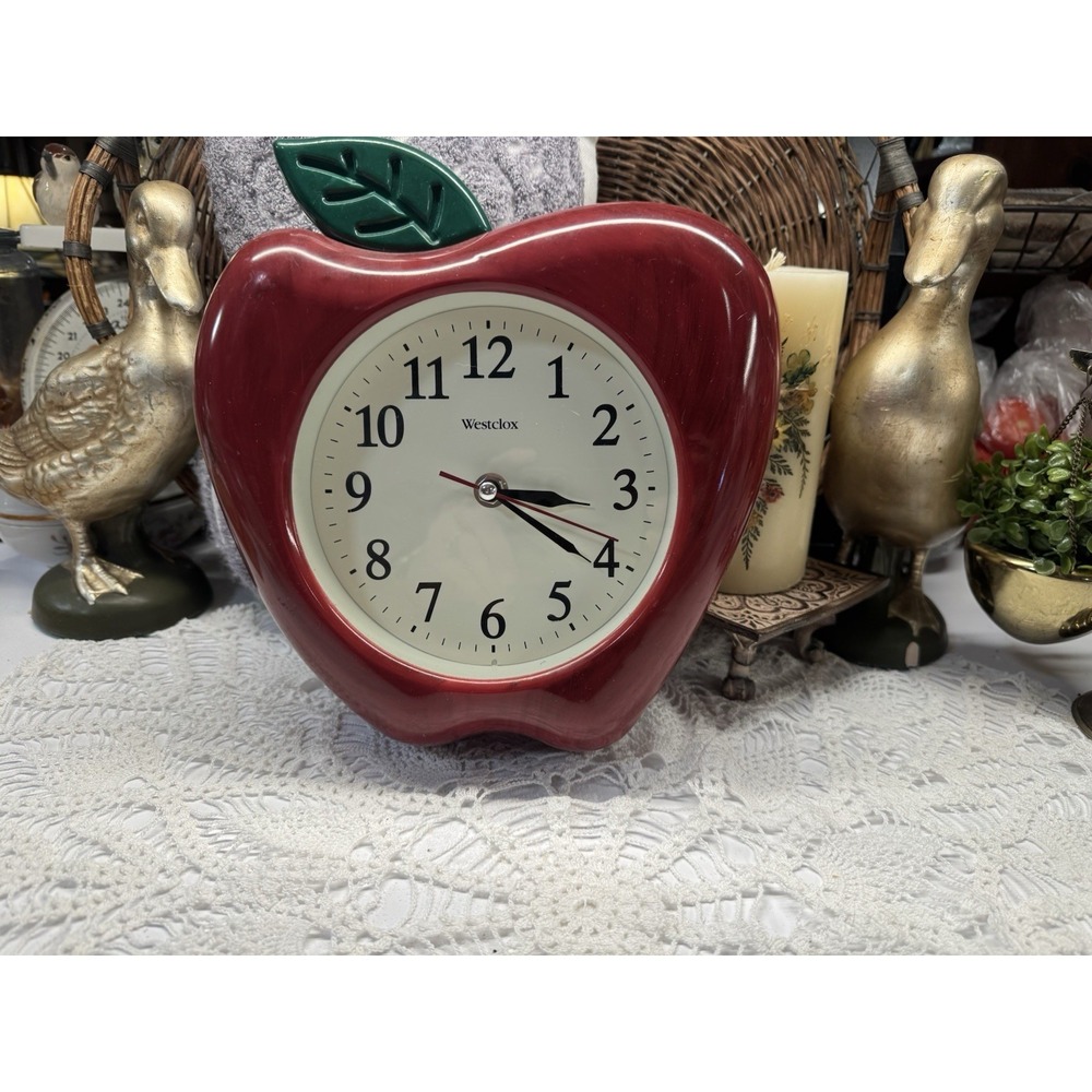 Westclox Apple Shaped Wall Clock Red Green Leaf Quartz Analog Plastic Kitchen